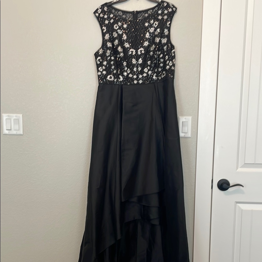 Adrianna Papell Black and Silver High-Low Gown